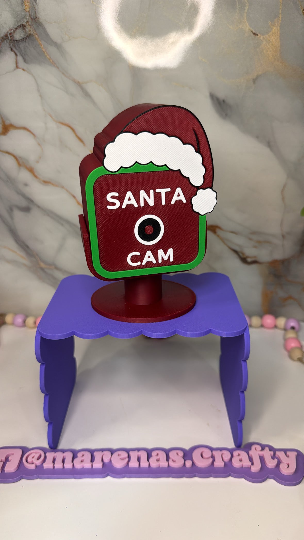 Santa Cam roja decorativa con base, hecha en impresión 3D